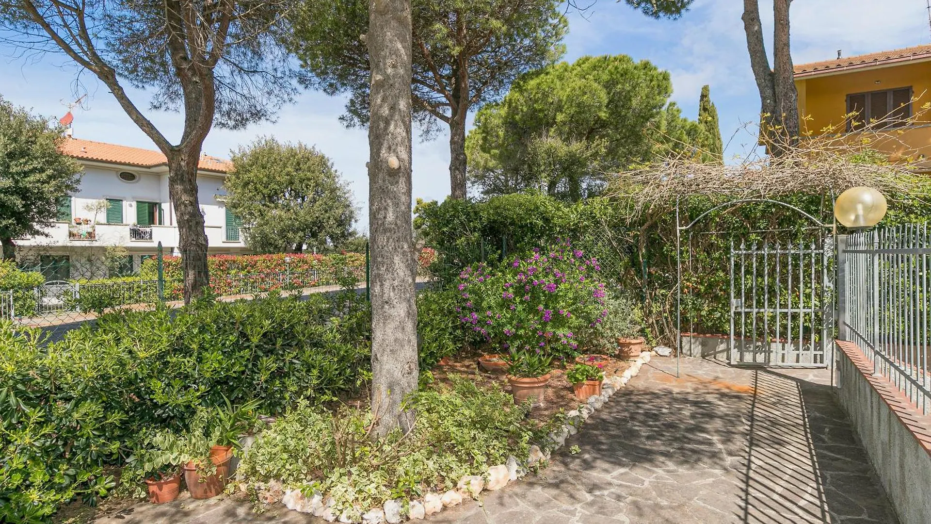 Casa Vacanza Castiglioncello Holiday home